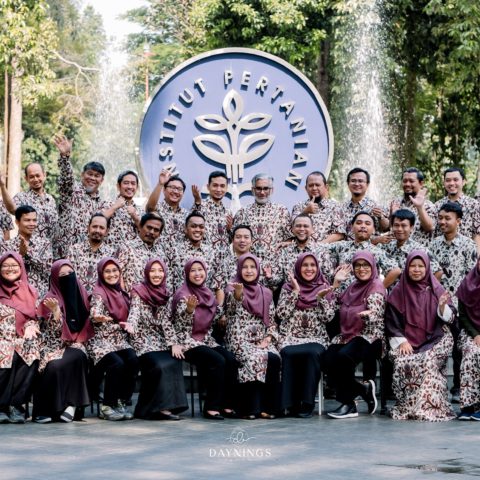 Foto Keluarga Fisika